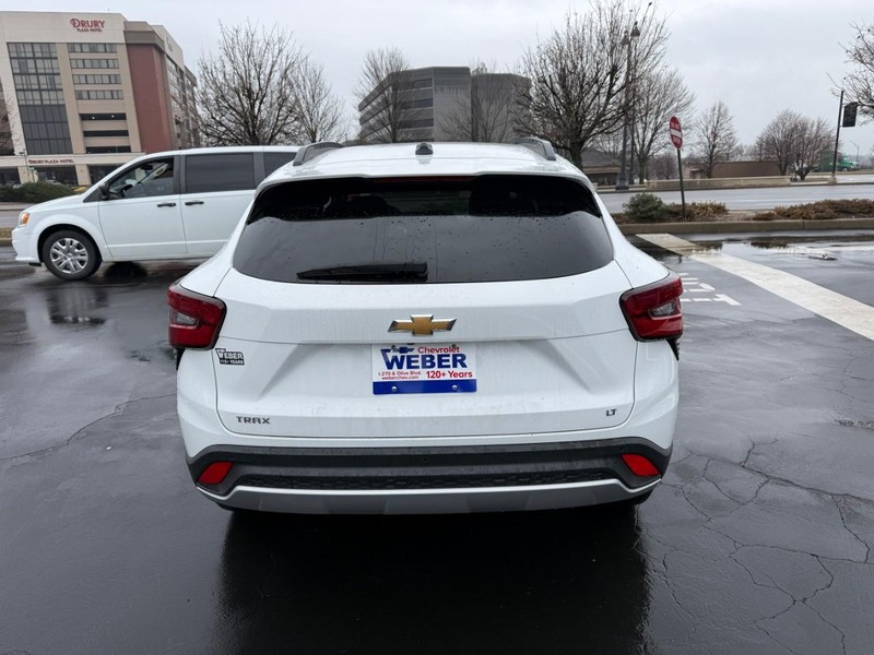 Chevrolet Trax Vehicle Full-screen Gallery Image 6