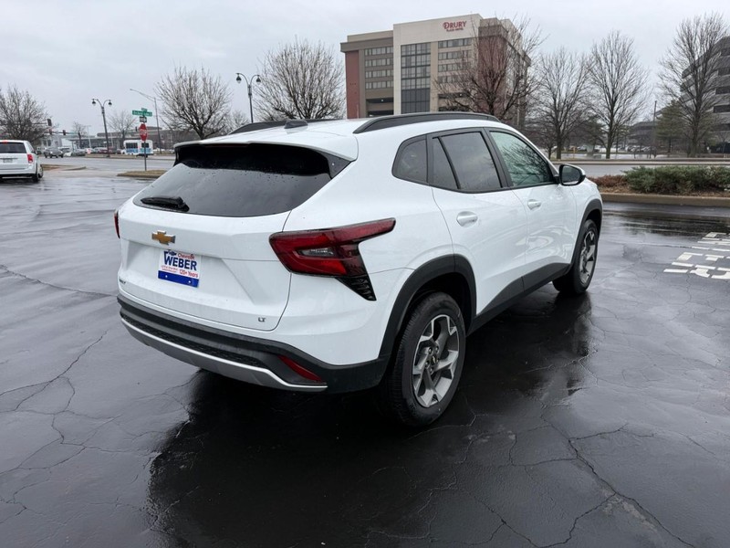 Chevrolet Trax Vehicle Full-screen Gallery Image 7