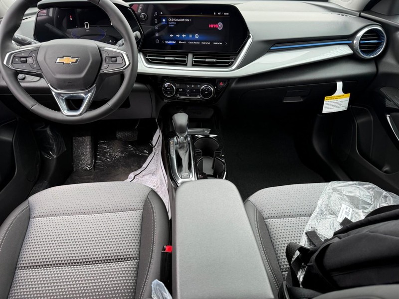 Chevrolet Trax Vehicle Full-screen Gallery Image 11