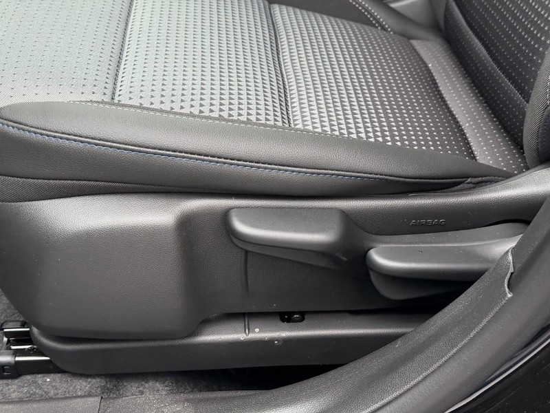 Chevrolet Trax Vehicle Full-screen Gallery Image 17