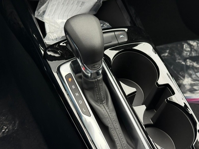 Chevrolet Trax Vehicle Full-screen Gallery Image 21