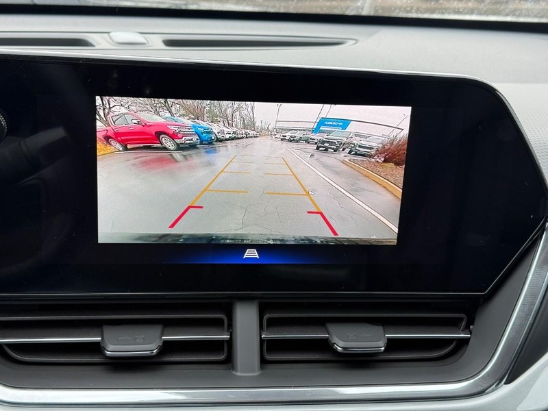 Chevrolet Trax Vehicle Full-screen Gallery Image 22