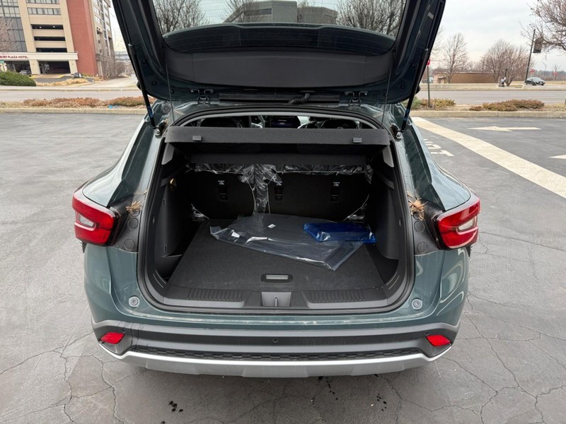 Chevrolet Trax Vehicle Full-screen Gallery Image 6