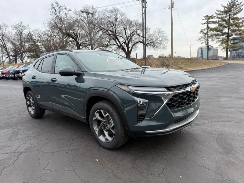 Chevrolet Trax Vehicle Full-screen Gallery Image 9