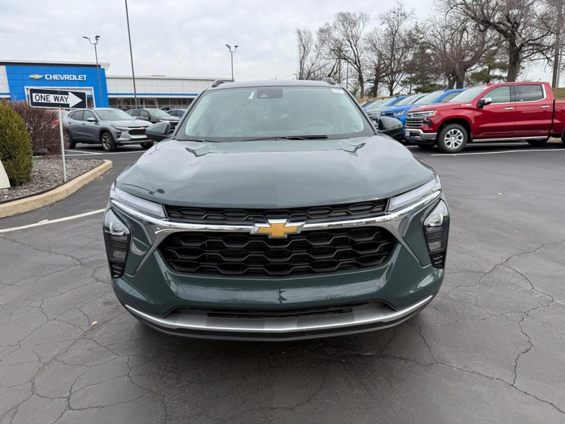 Chevrolet Trax Vehicle Full-screen Gallery Image 10