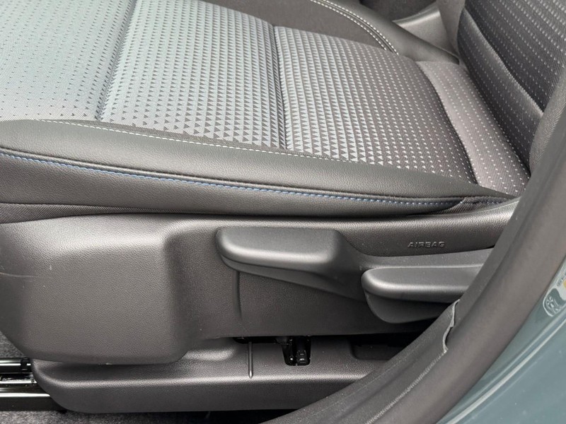 Chevrolet Trax Vehicle Full-screen Gallery Image 18