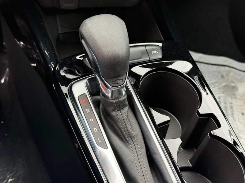 Chevrolet Trax Vehicle Full-screen Gallery Image 21