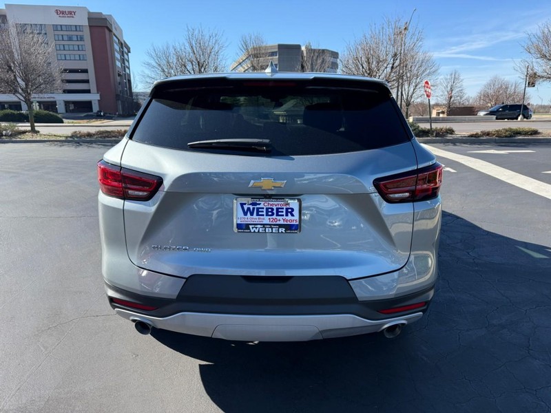 Chevrolet Blazer Vehicle Full-screen Gallery Image 7