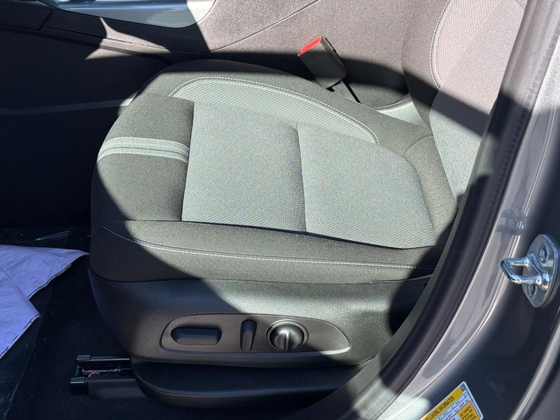 Chevrolet Blazer Vehicle Full-screen Gallery Image 18