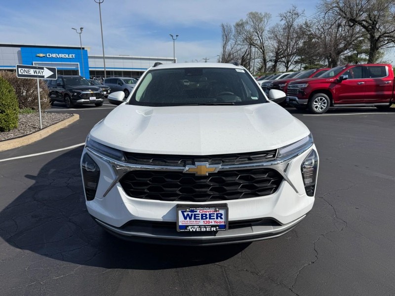 Chevrolet Trax Vehicle Full-screen Gallery Image 9