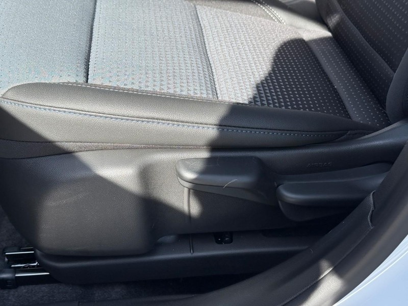 Chevrolet Trax Vehicle Full-screen Gallery Image 17