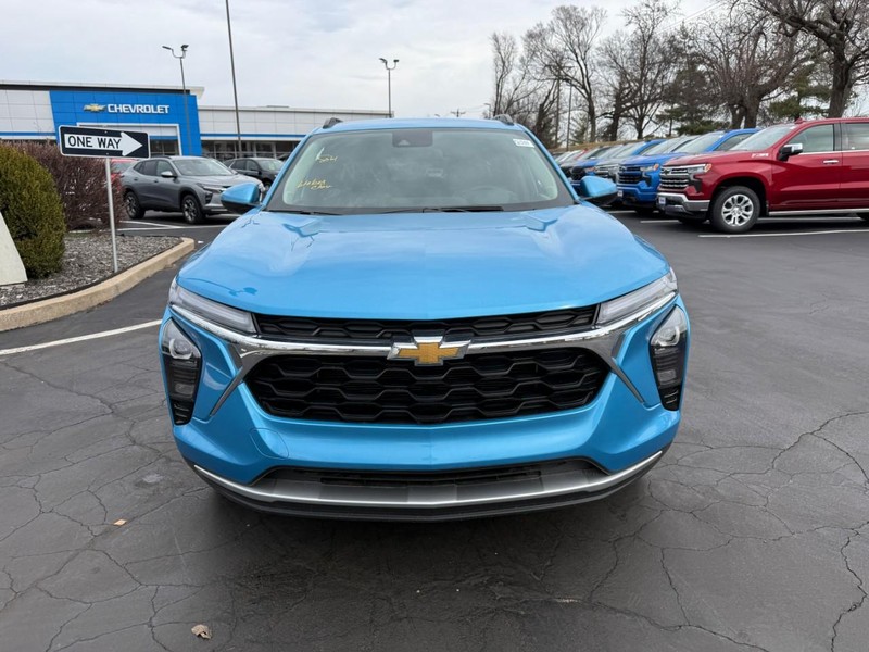 Chevrolet Trax Vehicle Full-screen Gallery Image 10