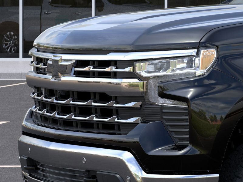 Chevrolet Silverado 1500 Vehicle Full-screen Gallery Image 13