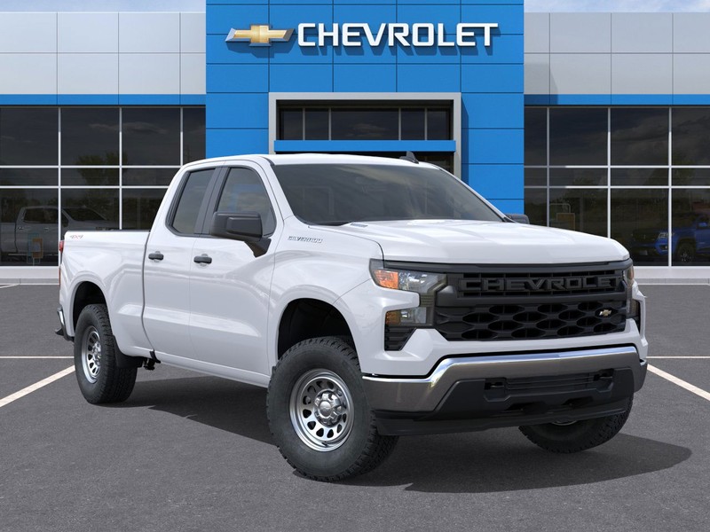 Chevrolet Silverado 1500 Vehicle Full-screen Gallery Image 7