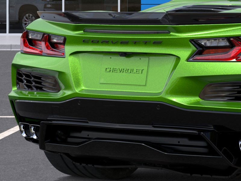 Chevrolet Corvette Vehicle Full-screen Gallery Image 14