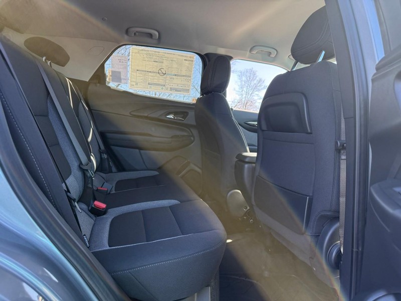 Chevrolet TrailBlazer Vehicle Full-screen Gallery Image 6