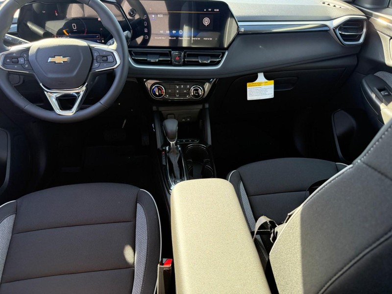 Chevrolet TrailBlazer Vehicle Full-screen Gallery Image 7