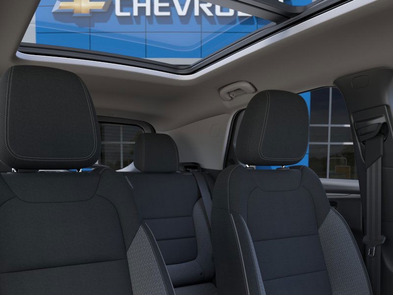 Chevrolet Trailblazer Vehicle Full-screen Gallery Image 24