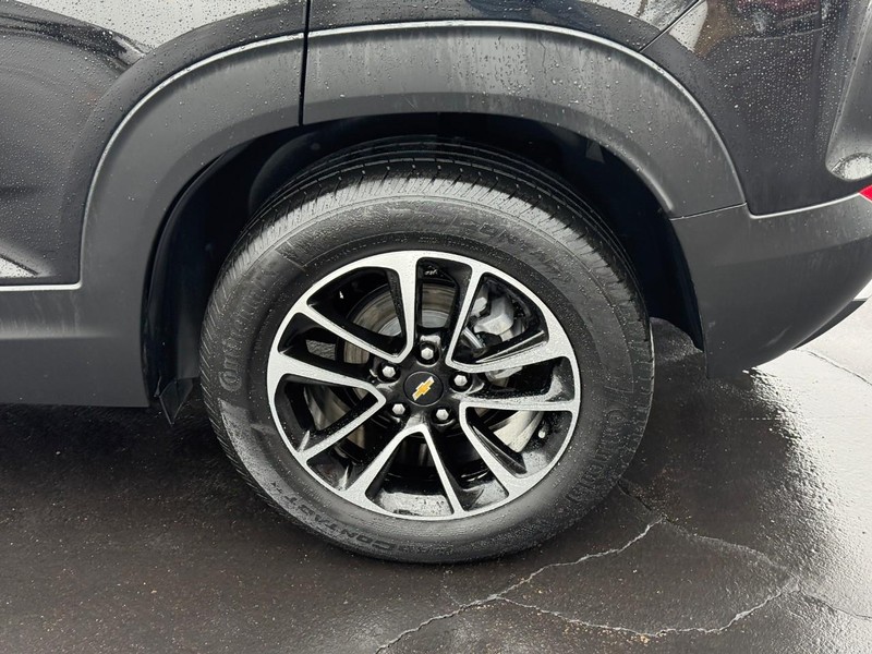 Chevrolet TrailBlazer Vehicle Full-screen Gallery Image 4