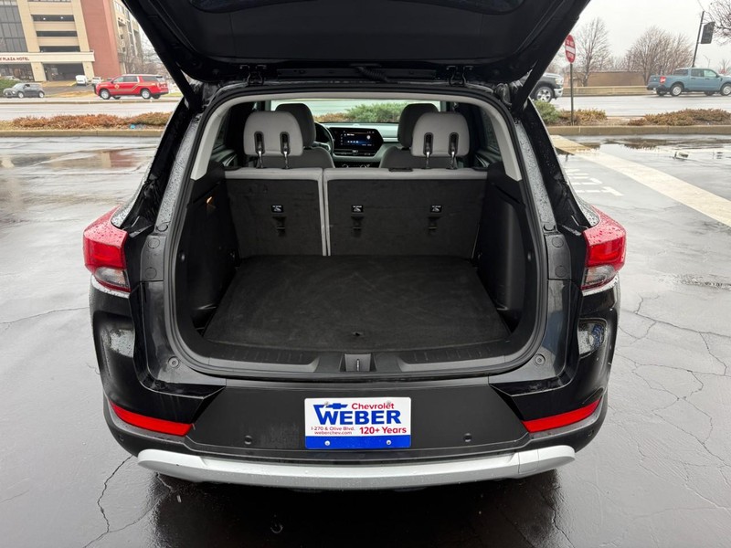 Chevrolet TrailBlazer Vehicle Full-screen Gallery Image 5