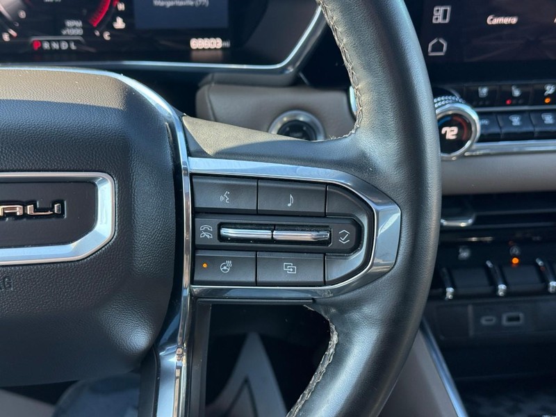 GMC Canyon Vehicle Full-screen Gallery Image 21