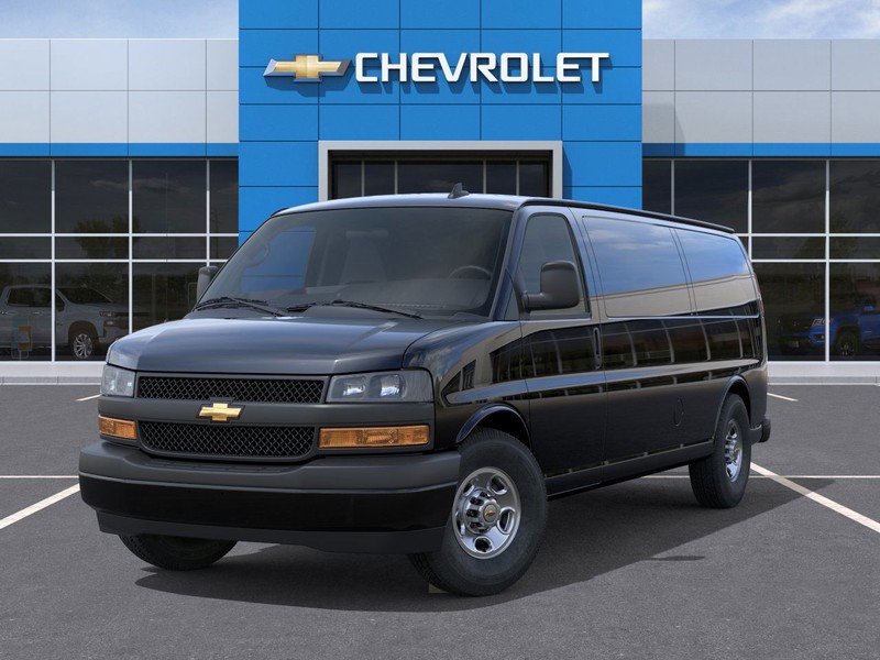 Chevrolet Express Cargo Van Vehicle Full-screen Gallery Image 6