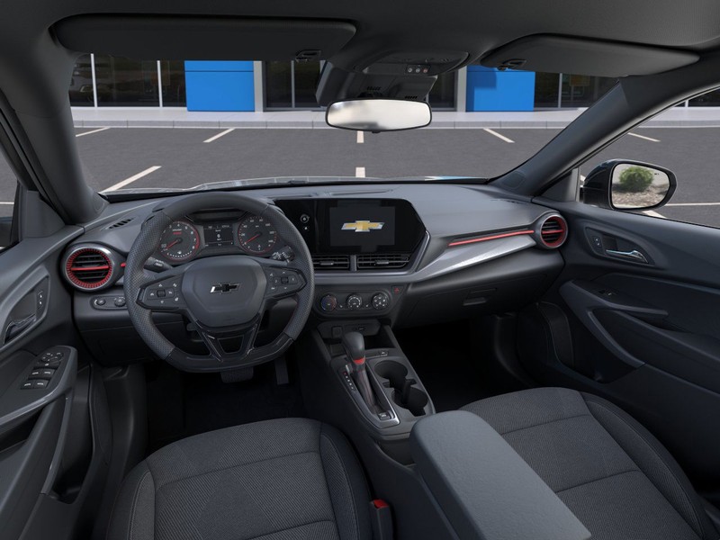 Chevrolet Trax Vehicle Full-screen Gallery Image 15