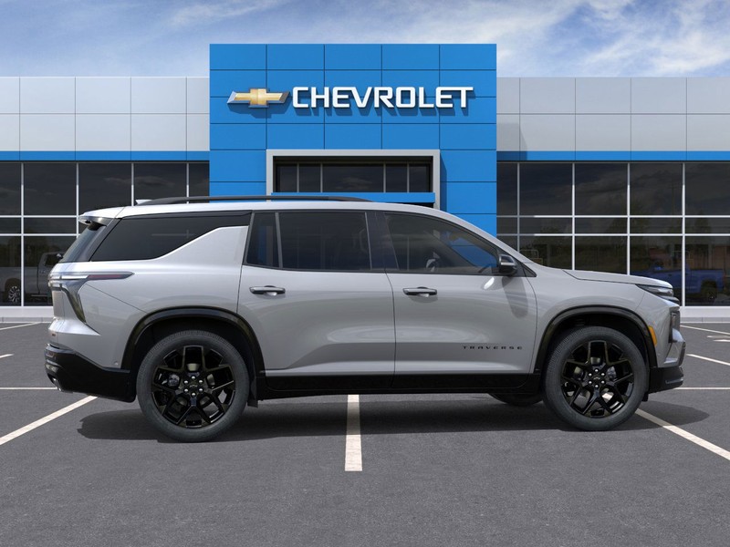 Chevrolet Traverse Vehicle Full-screen Gallery Image 5