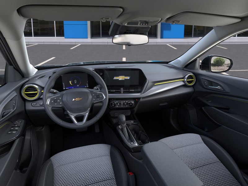 Chevrolet Trax Vehicle Full-screen Gallery Image 15