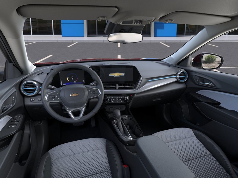 Chevrolet Trax Vehicle Full-screen Gallery Image 15