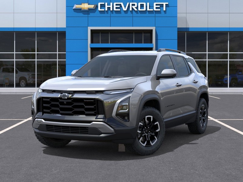 Chevrolet Equinox Vehicle Full-screen Gallery Image 6