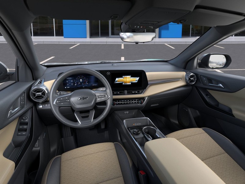 Chevrolet Equinox Vehicle Full-screen Gallery Image 15