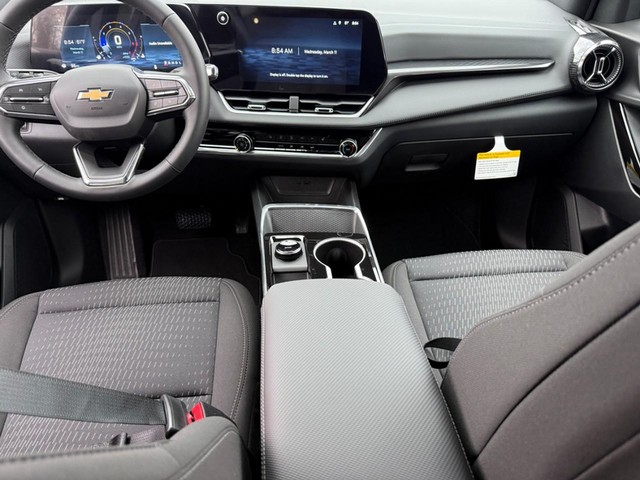 2026 Chevrolet Equinox LT - Photo 6