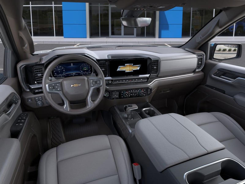Chevrolet Silverado 1500 Vehicle Full-screen Gallery Image 15