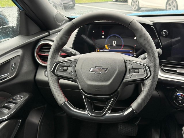 2026 Chevrolet Trax RS - Photo 8