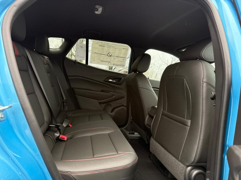 Chevrolet Trax Vehicle Full-screen Gallery Image 6