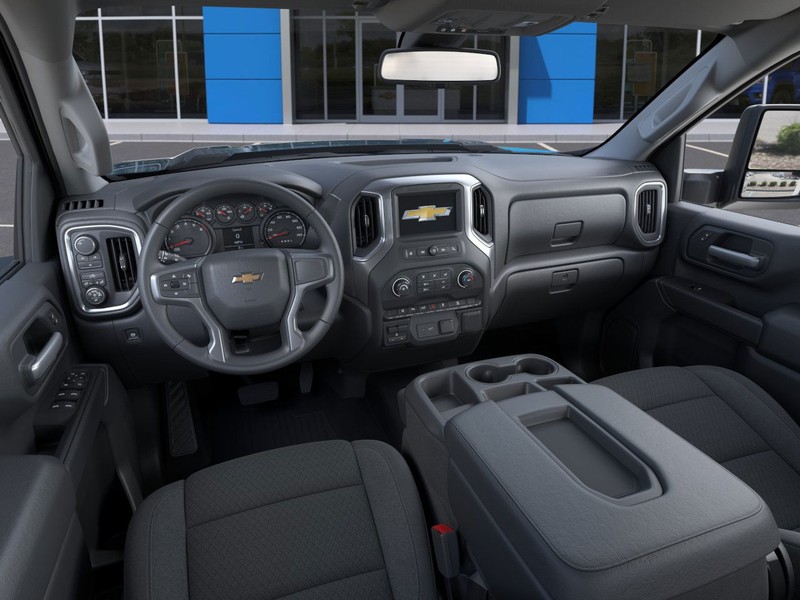 Chevrolet Silverado 2500HD Vehicle Full-screen Gallery Image 15