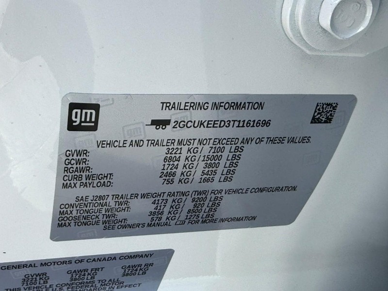 Chevrolet Silverado 1500 Vehicle Full-screen Gallery Image 19