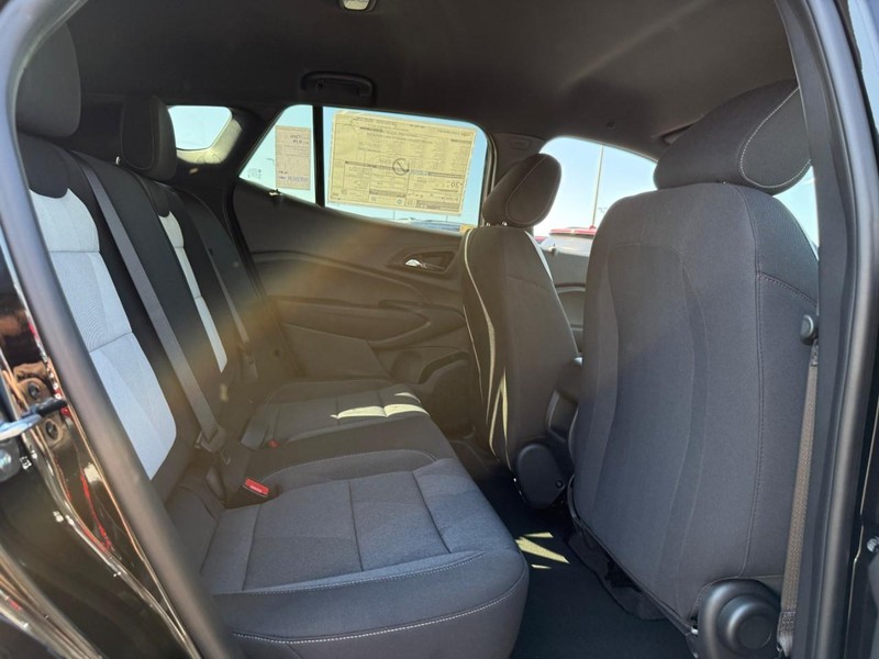 Chevrolet Trax Vehicle Full-screen Gallery Image 5