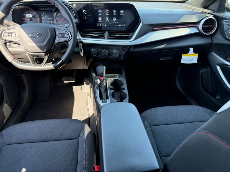 Chevrolet Trax Vehicle Full-screen Gallery Image 6