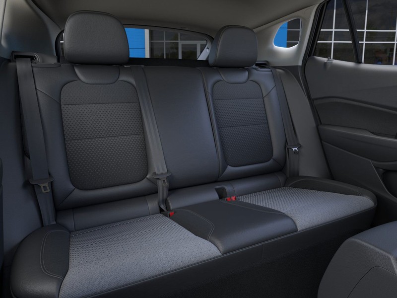 Chevrolet Trax Vehicle Full-screen Gallery Image 17