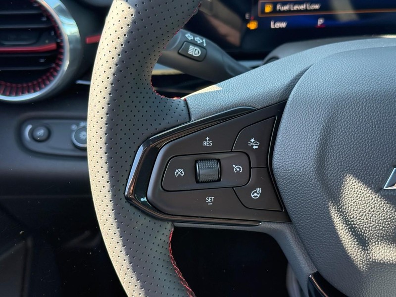 Chevrolet Trax Vehicle Full-screen Gallery Image 13