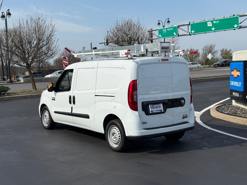 Ram ProMaster City Cargo Van Vehicle Full-screen Gallery Image 3