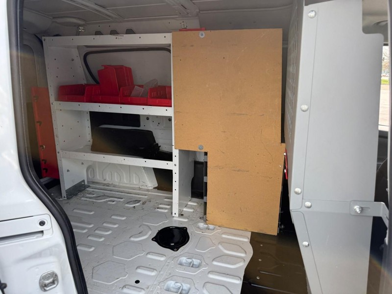 Ram ProMaster City Cargo Van Vehicle Full-screen Gallery Image 10