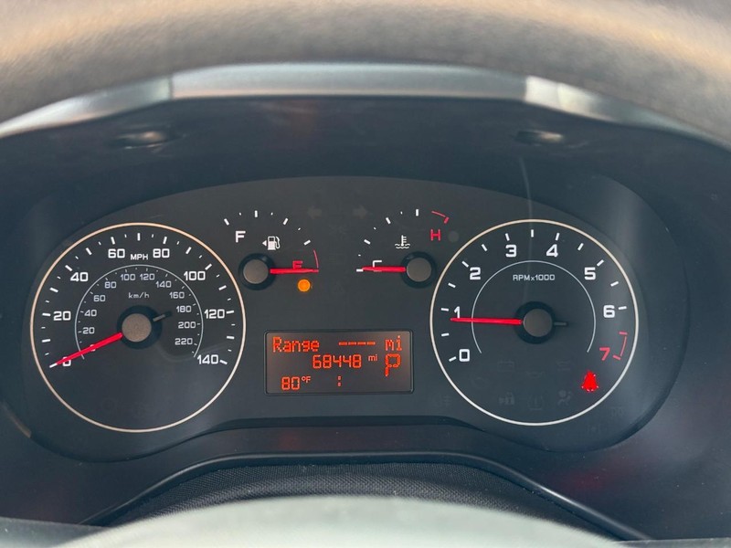 Ram ProMaster City Cargo Van Vehicle Full-screen Gallery Image 17