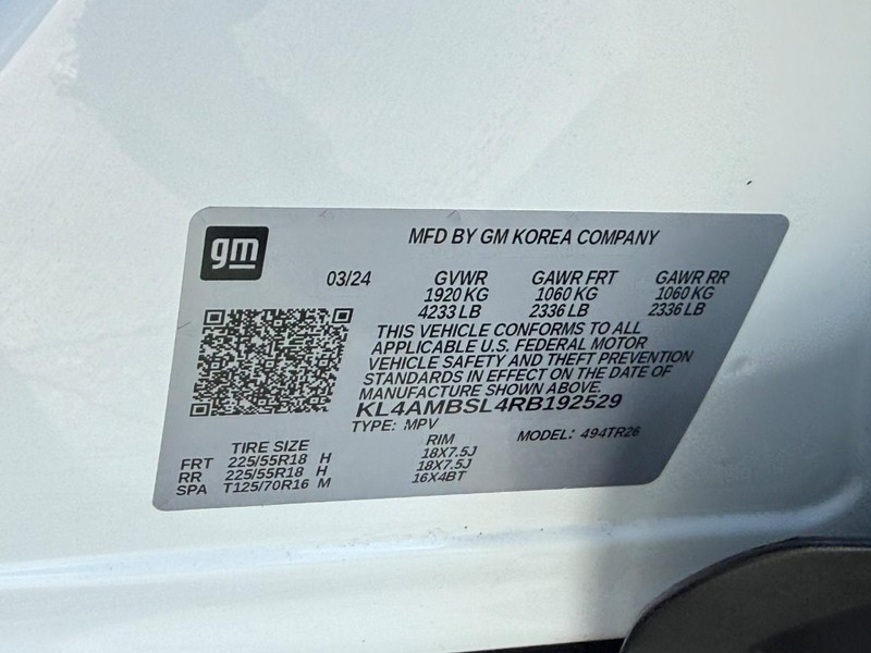 Buick Encore GX Vehicle Full-screen Gallery Image 23