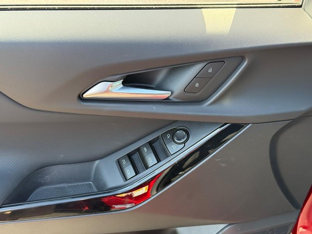 2026 Chevrolet Equinox LT - Photo 10