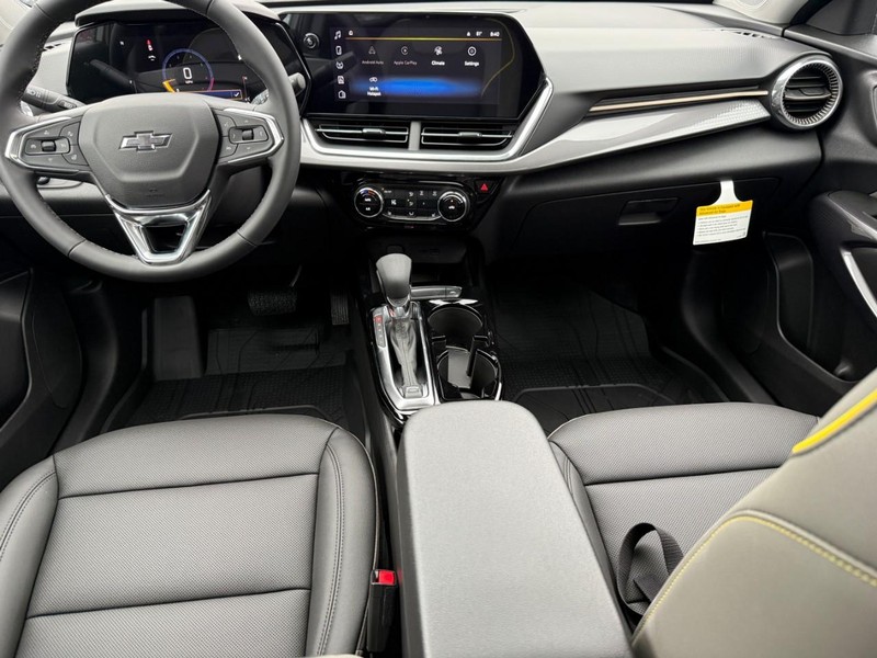 Chevrolet Trax Vehicle Full-screen Gallery Image 7