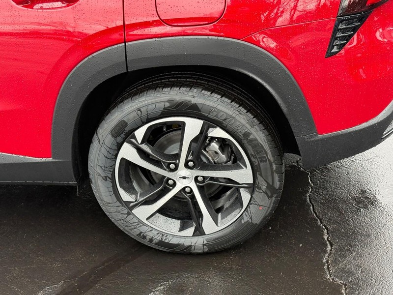 Chevrolet Trax Vehicle Full-screen Gallery Image 4