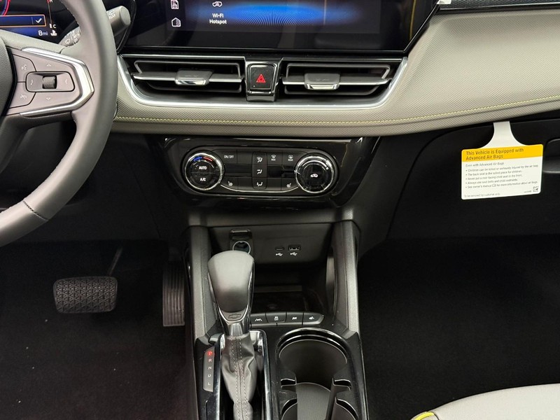 Chevrolet TrailBlazer Vehicle Full-screen Gallery Image 9